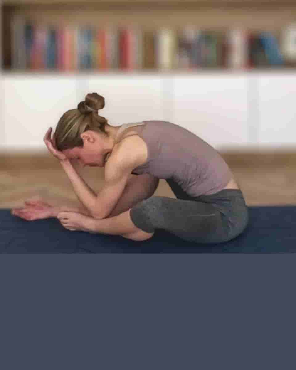 Mindful Yoga Flow background